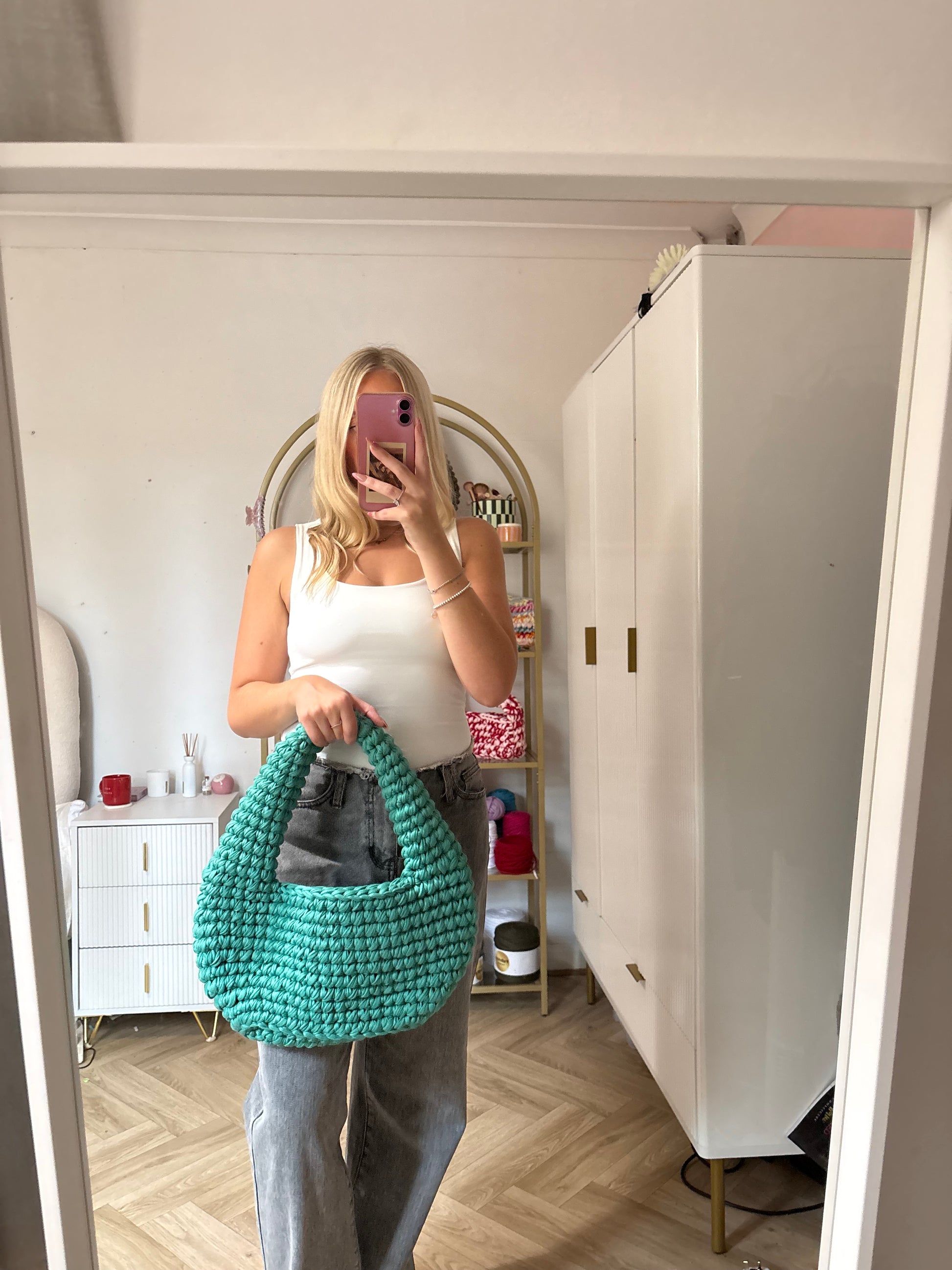 The Oval Bag - Green